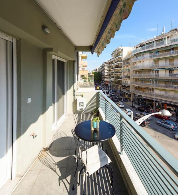 Twin Superior Suites Thessaloniki Exterior foto