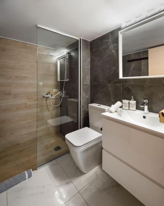 Twin Superior Suites Thessaloniki Exterior foto