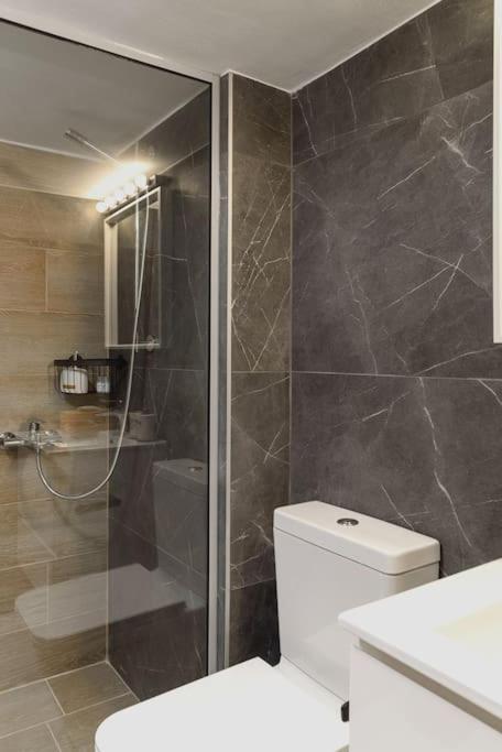 Twin Superior Suites Thessaloniki Exterior foto